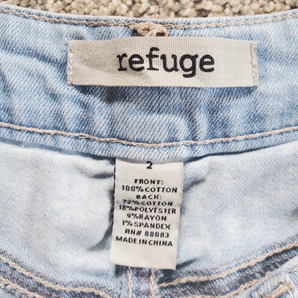 EUC high rise waisted distressed fray hem short - Picture 5 of 5